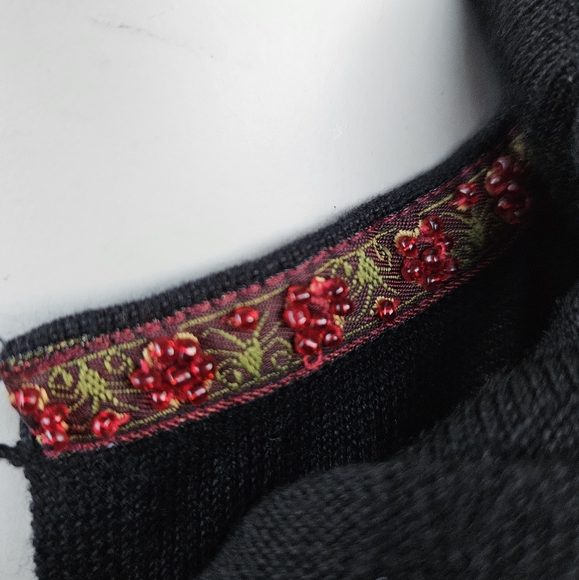 Silk Club Beaded 3pc Skirt & Sweater Set - Picture 11 of 16